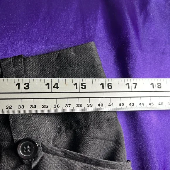 📌Tracy Evans Timeless Black Dress Shorts - Picture 7 of 13